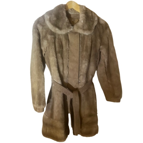 Luxury faux fur coat by Adolph Schuman for Lilli Ann - small / medium - Picture 13 of 14